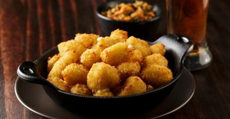 breaded_wisconsin_cheese_curds_with_kimchi_ketchup.jpg